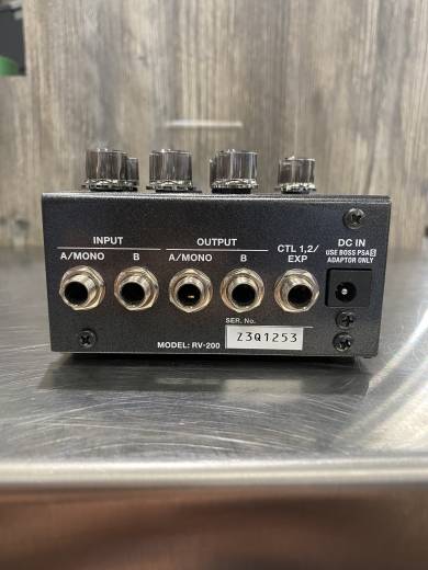 Store Special Product - BOSS - RV-200
